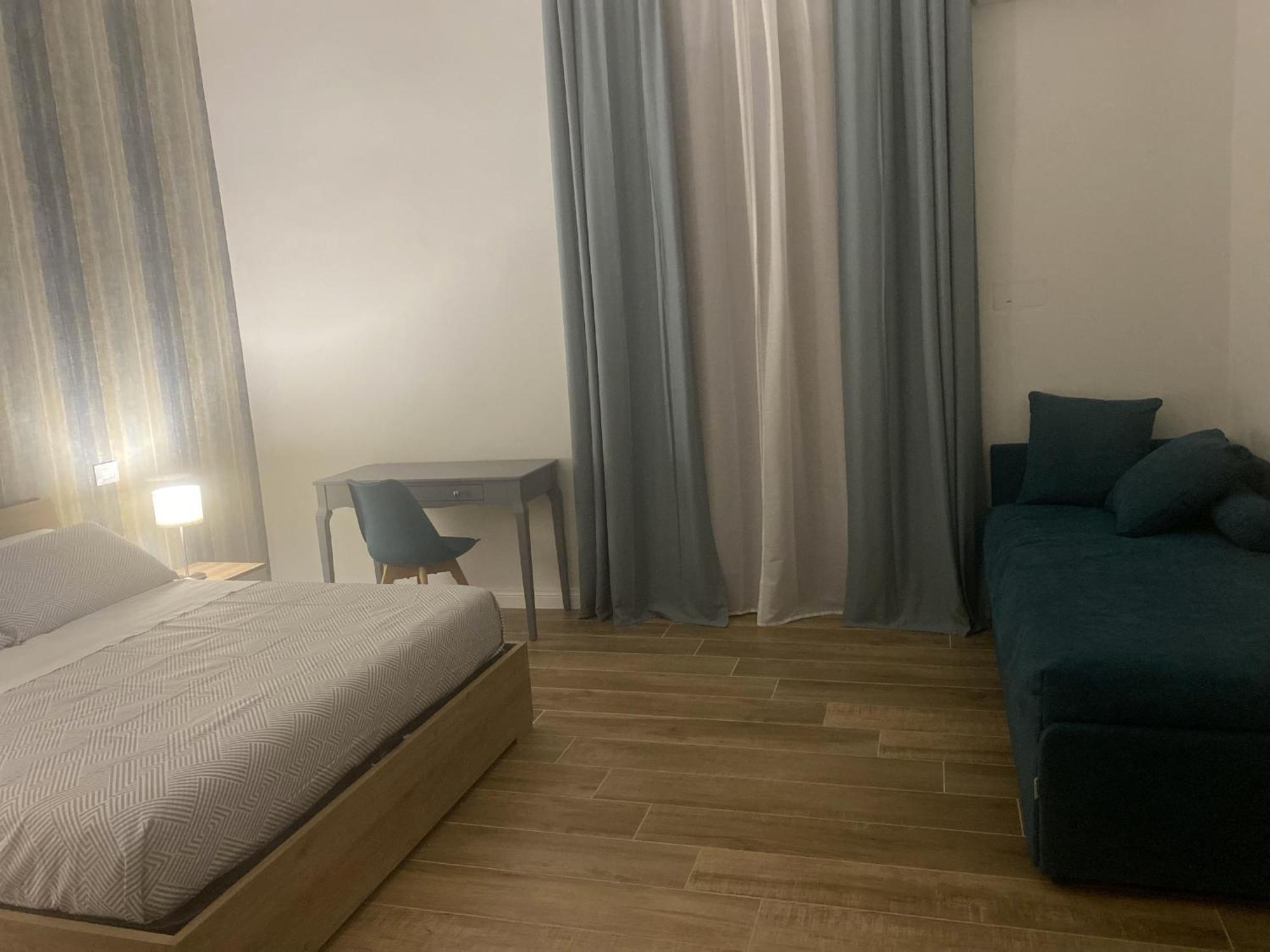Hotel Il Pavone Taranto Exterior foto